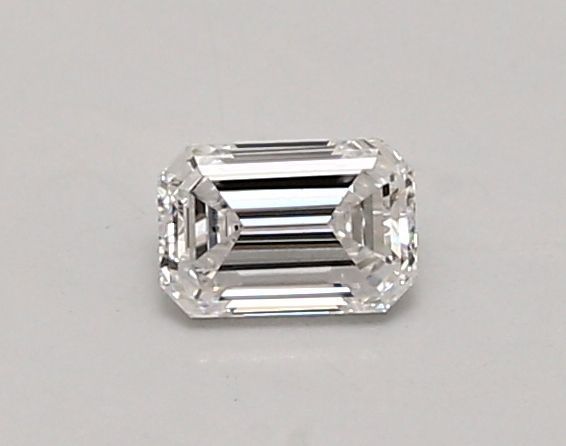 Emerald Lab-Grown Diamond image