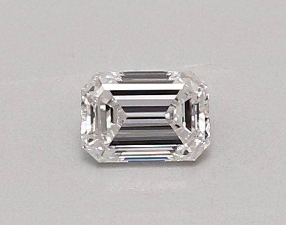 Emerald Lab-Grown Diamond image