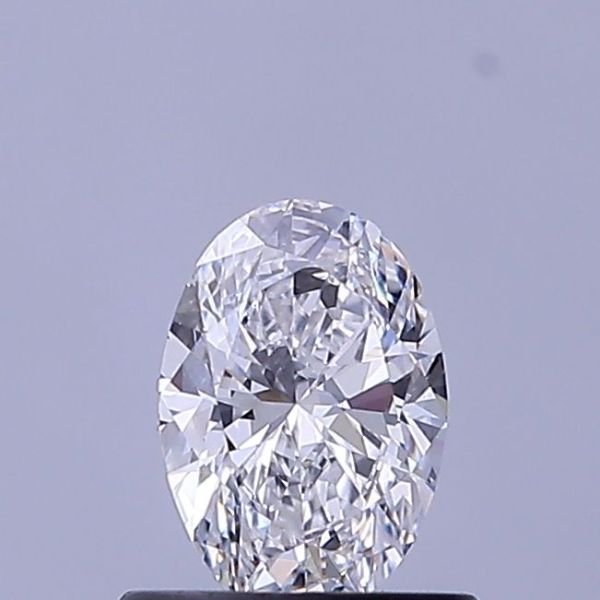 Oval Lab-Grown Diamond image