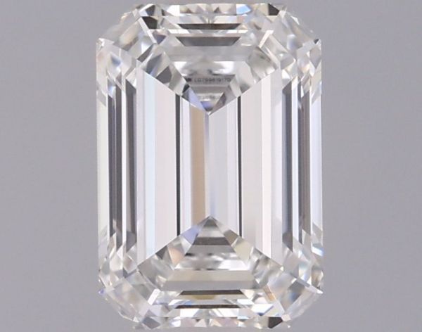 Emerald Lab-Grown Diamond image