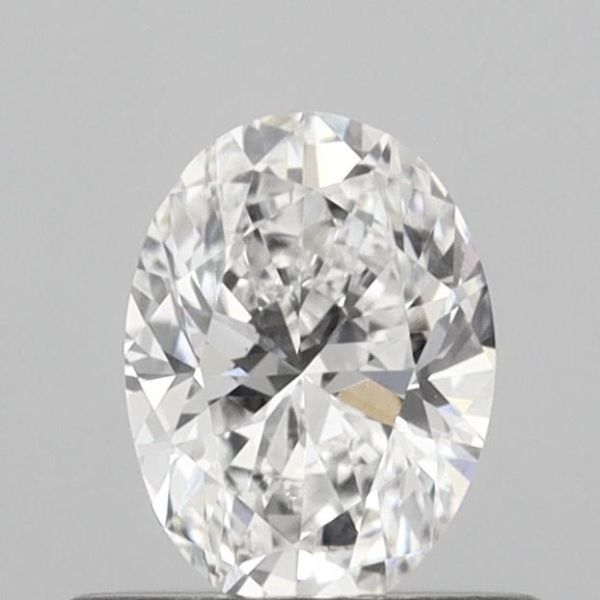 Oval Lab-Grown Diamond image