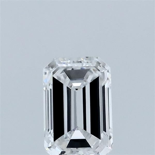 Emerald Lab-Grown Diamond image