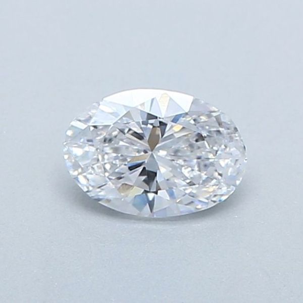 Oval Lab-Grown Diamond image