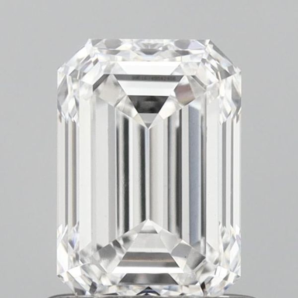 Emerald Lab-Grown Diamond image
