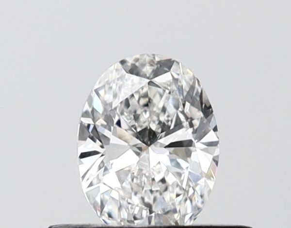 Oval Lab-Grown Diamond image