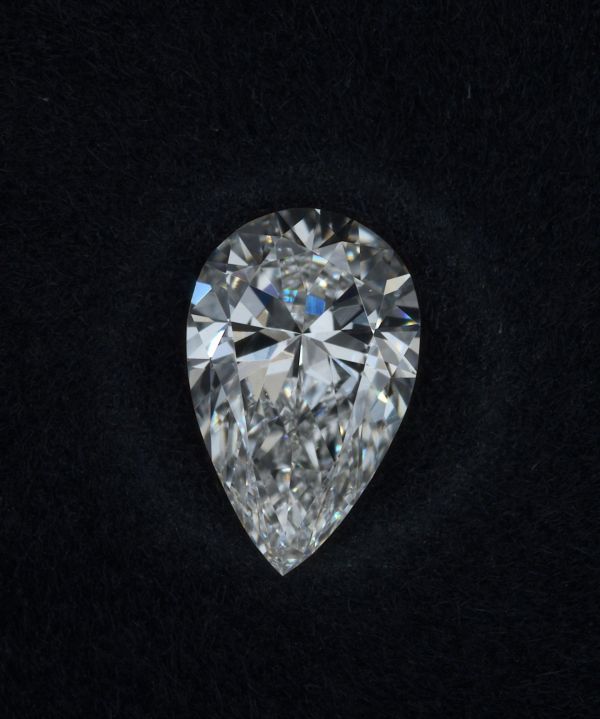 Pear Lab-Grown Diamond image