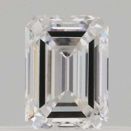 Emerald Lab-Grown Diamond image