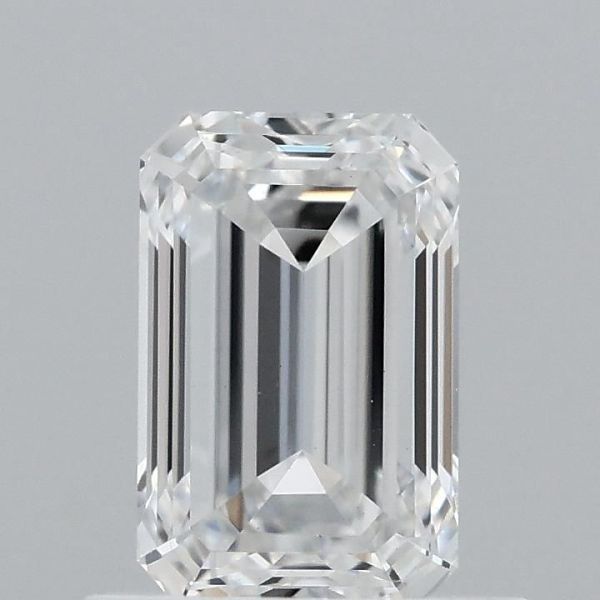 Emerald Lab-Grown Diamond image