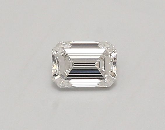 Emerald Lab-Grown Diamond image