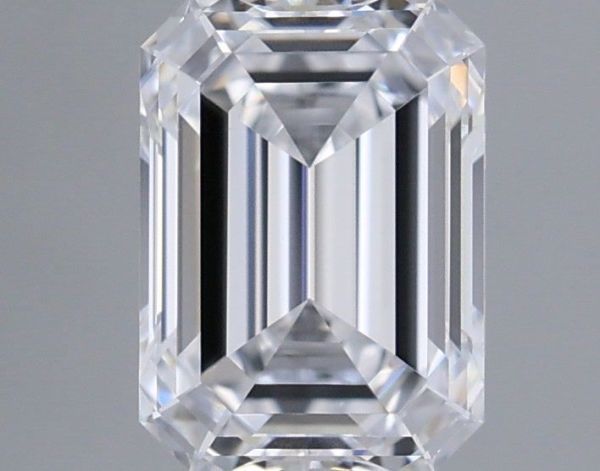 Emerald Lab-Grown Diamond image