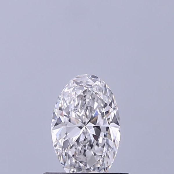 Oval Lab-Grown Diamond image