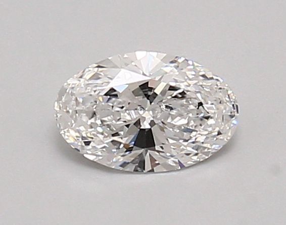 Oval Lab-Grown Diamond image