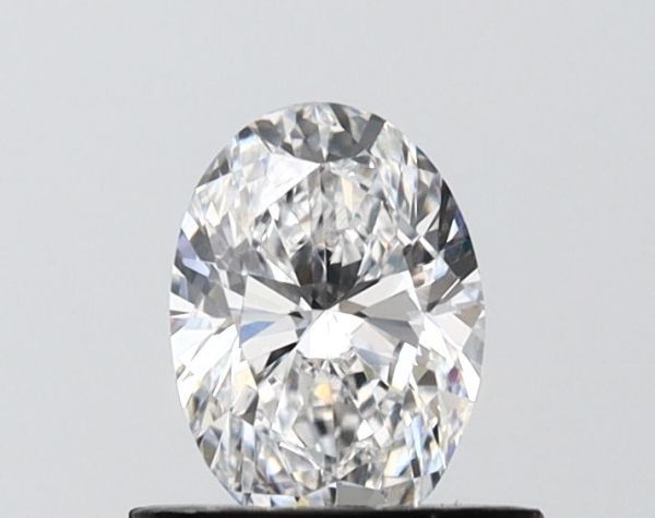 Oval Lab-Grown Diamond image