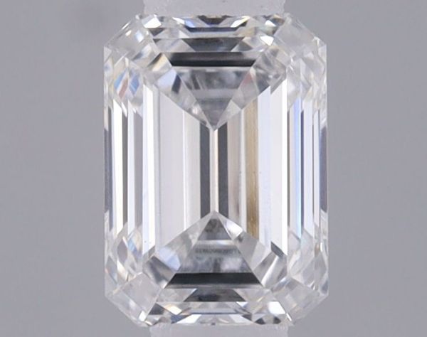 Emerald Lab-Grown Diamond image