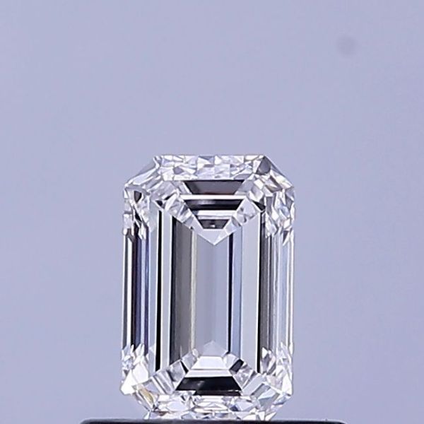 Emerald Lab-Grown Diamond image
