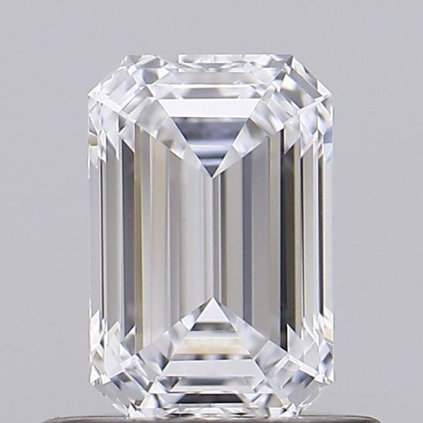 Emerald Lab-Grown Diamond image