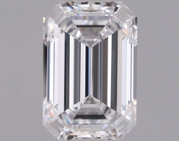 Emerald Lab-Grown Diamond image