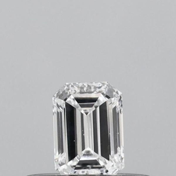 Emerald Lab-Grown Diamond image