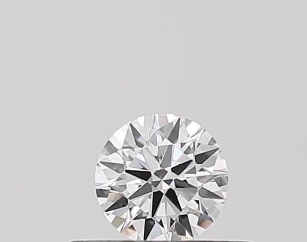 Round Lab-Grown Diamond image