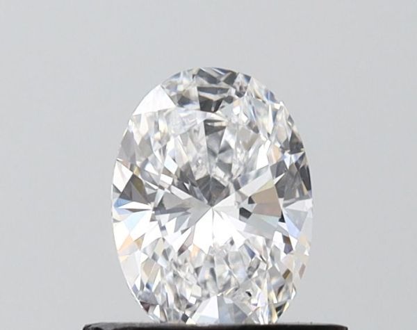 Oval Lab-Grown Diamond image