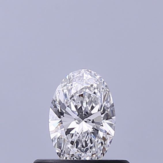 Oval Lab-Grown Diamond image