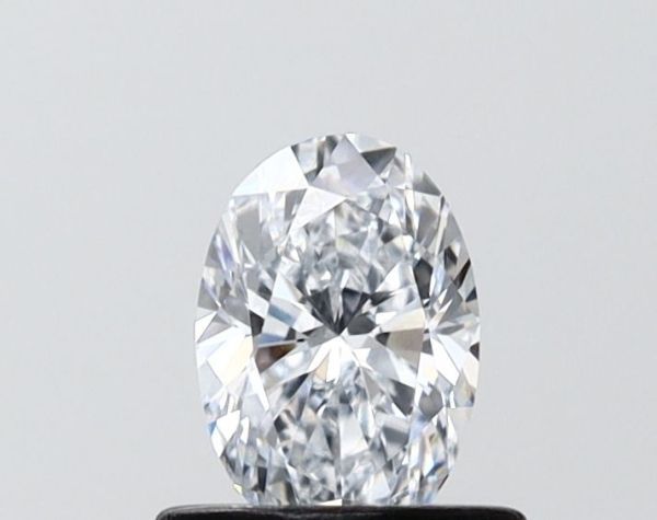 Oval Lab-Grown Diamond image