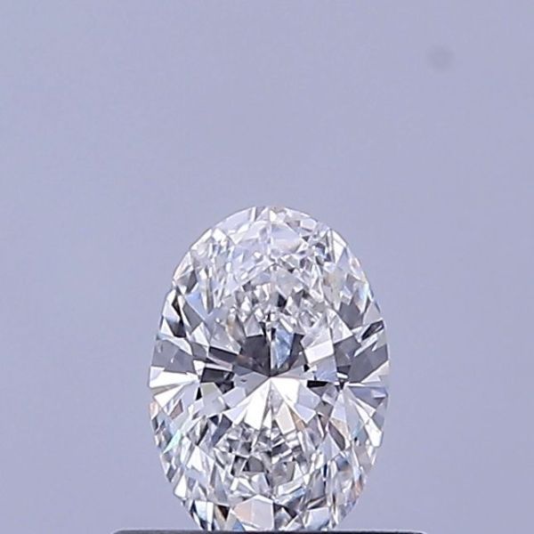 Oval Lab-Grown Diamond image