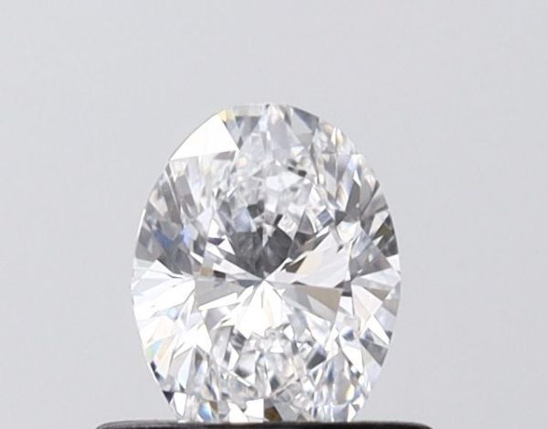 Oval Lab-Grown Diamond image