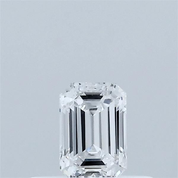 Emerald Lab-Grown Diamond image