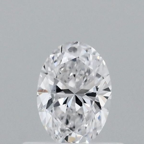 Oval Lab-Grown Diamond image