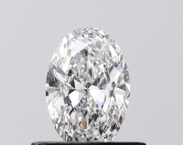 Oval Lab-Grown Diamond image