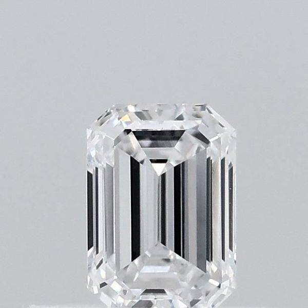 Emerald Lab-Grown Diamond image