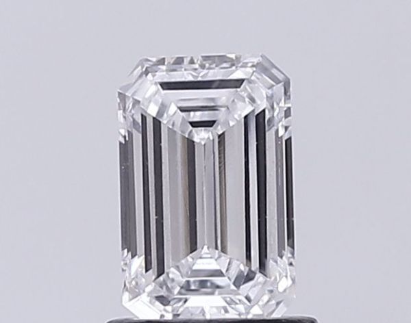 Emerald Lab-Grown Diamond image