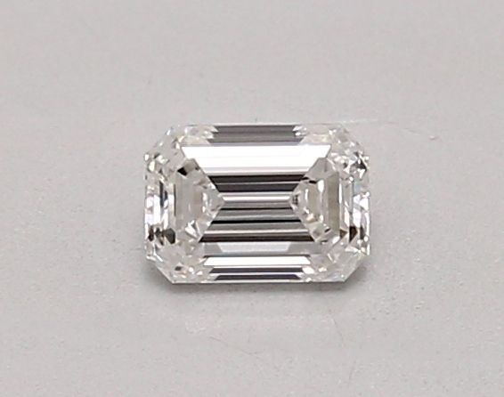 Emerald Lab-Grown Diamond image