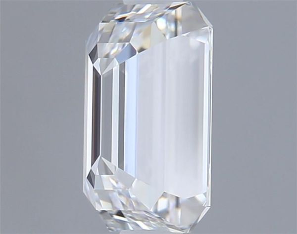 Emerald Lab-Grown Diamond image