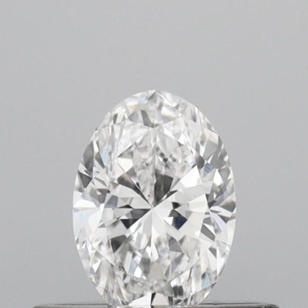 Oval Lab-Grown Diamond image