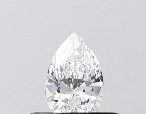 Pear Lab-Grown Diamond image
