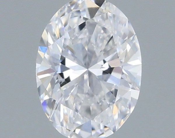Oval Lab-Grown Diamond image