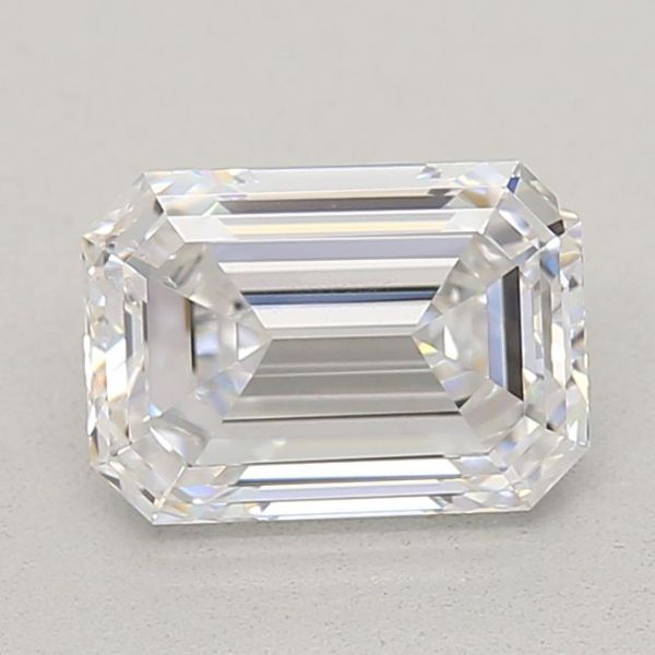 Emerald Lab-Grown Diamond image