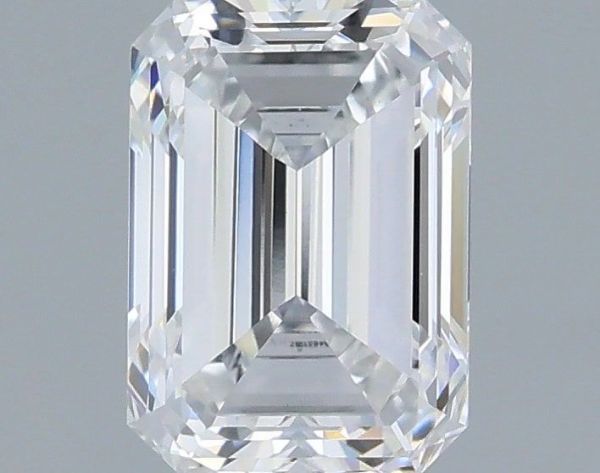 Emerald Lab-Grown Diamond image