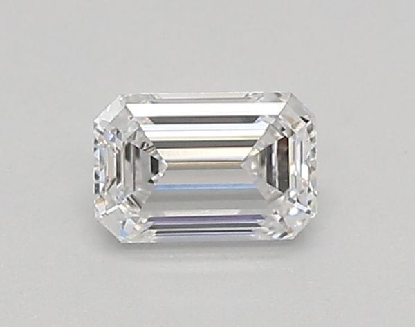 Emerald Lab-Grown Diamond image