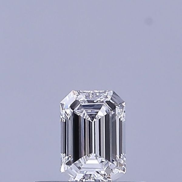 Emerald Lab-Grown Diamond image