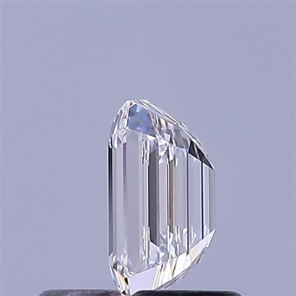 Emerald Lab-Grown Diamond image