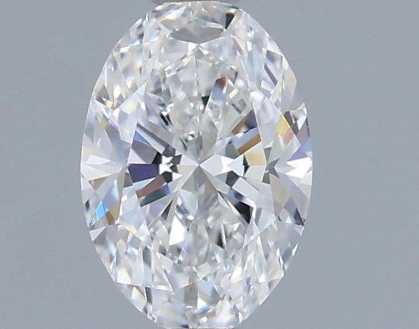 Oval Lab-Grown Diamond image