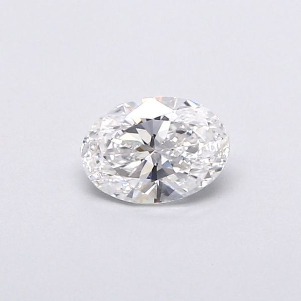 Oval Lab-Grown Diamond image