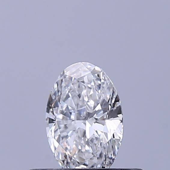 Oval Lab-Grown Diamond image