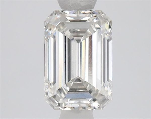 Emerald Lab-Grown Diamond image