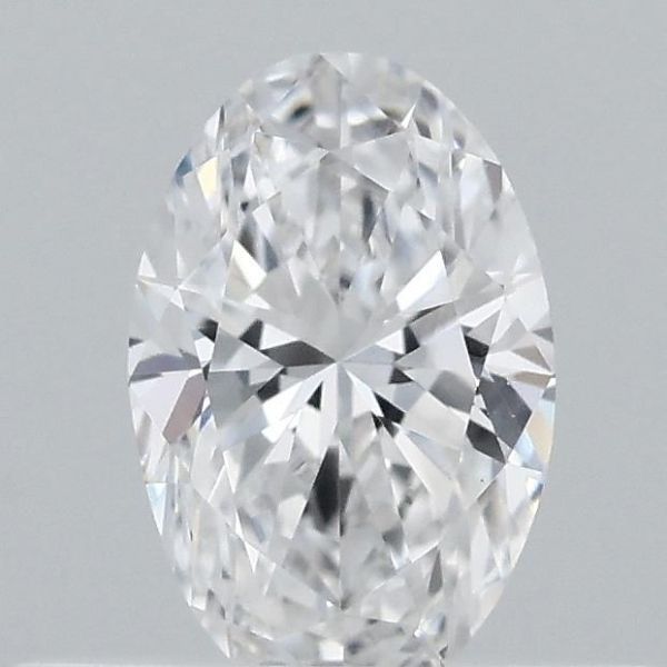 Oval Lab-Grown Diamond image