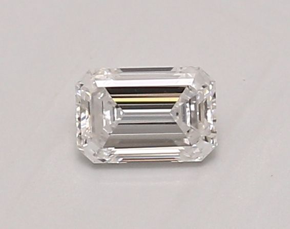 Emerald Lab-Grown Diamond image