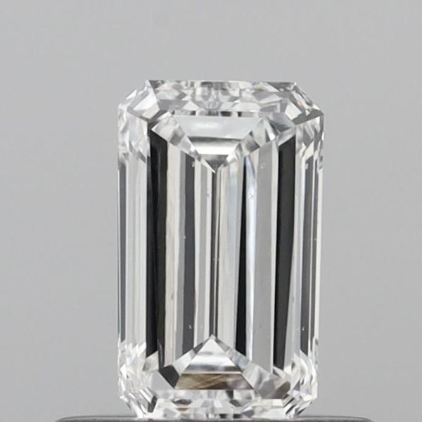 Emerald Lab-Grown Diamond image